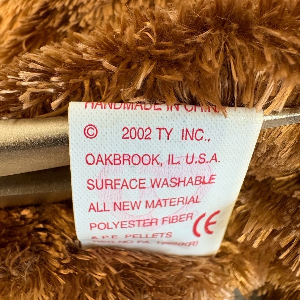 Ty(38)Champion Brown Collectible Bear with Badge - Picture 5 of 7